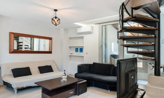 Spata-Artemida Apartment | Near to Athens airport. 30m from the beach & 100 from shopping center of Artemis