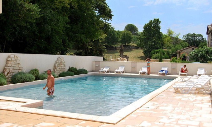 Barjac Apartment | Neat studio with dishwasher on the border of the Ardèche