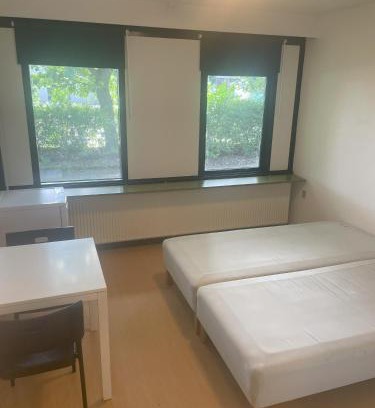 Aalborg Municipality House | Neckelmanns BnB, Room 3, Velegnet til Håndværkere ny