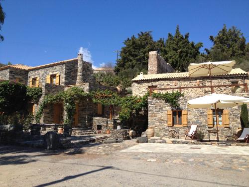 Agia Pelagia House | Neromylos