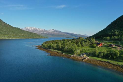 Tjeldsund House | Nesset i Fiskfjord
