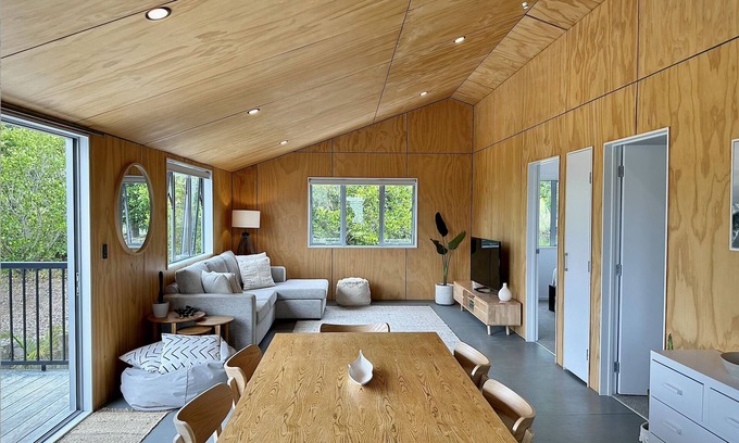 Matakana Apartment | Nestled in nature, only 5 mins from the beach & village.