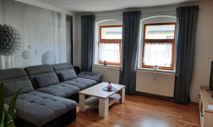 Lengenfeld Apartment | NEU! Geschmackvolle FeWo Lengenfeld