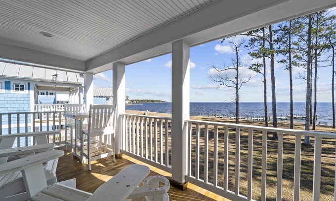Minnesott Beach House | Neuse Village #6 - You'll want to stay forever