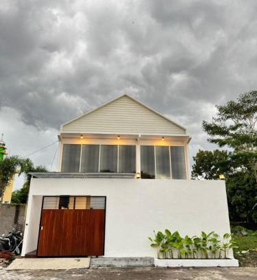 Jember Villa | Neuve Private Villa Dekat UNEJ Jember