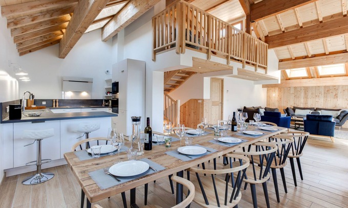 Villard-Reculas Ski Chalet | NEW 2020! Cozy and bright chalet 5 stars, ski slopes. Starting price