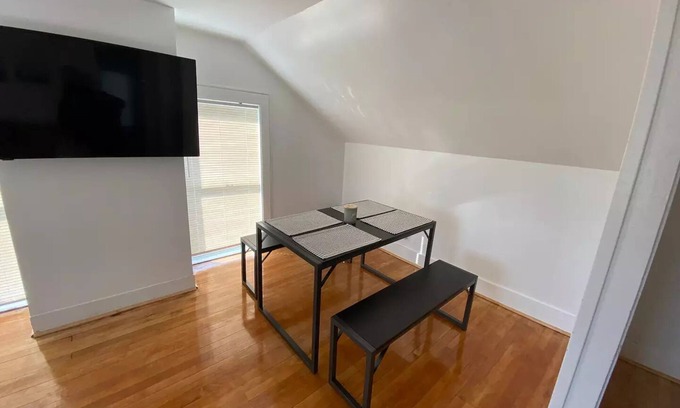 Saranac Lake Apartment | New! ADK Mountain View Downtown 2br/1ba