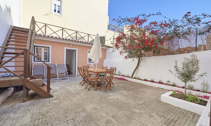 Alfama House | NEW! Amazing Terrace and Riverview in Historical Lisbon
