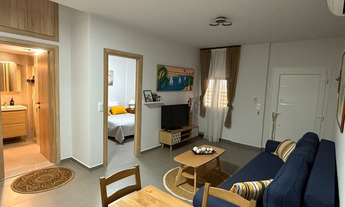 Nea Alikarnassos Apartment | new and comfy apartment near heraklion city airport and sea