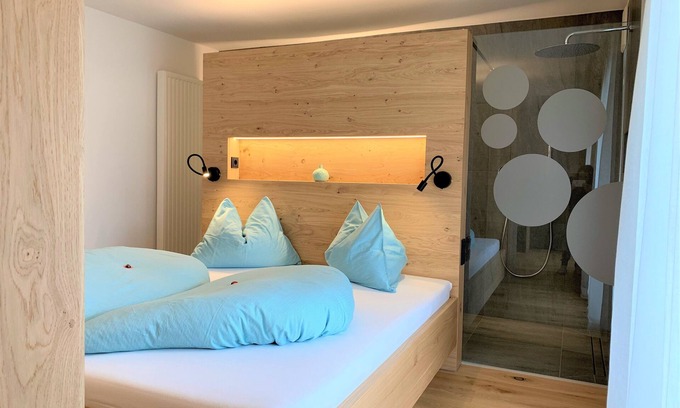 Coldrano Apartment | New apartment with private sauna and breakfast service