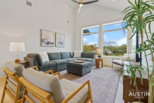 Lakeland Park Apartment | New Build 2BR 2BA Steiner Ranch Stay w Balcony Dining by Austin Vacay