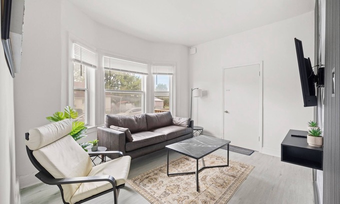 Windsor Apartment | New Build Bright 2 Bedroom Unit