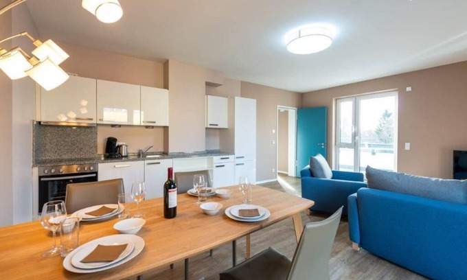 Ramersdorf Apartment | New building with a wonderful roof terrace!