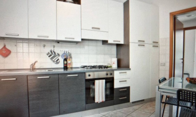 Bullona Apartment | NEW! CENISIO M5 Lilac line Apt X3! Free WIFI