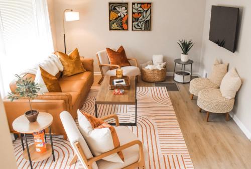 Columbus House | NEW! Cozy 4-Bed Family Friendly Home in Columbus