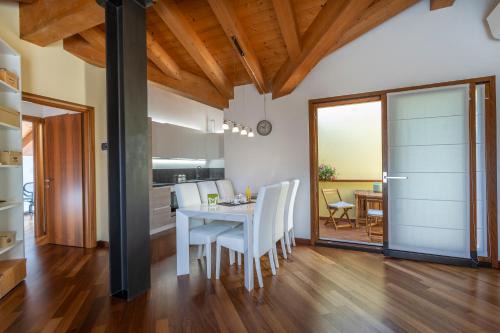 Palmanova Apartment | New Deal - APT with Terrace & Netflix
