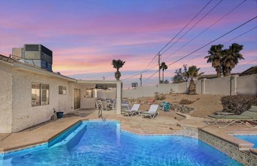 Lake Havasu City House | NEW! Desert Pool & Spa Home, Minutes To Beach!