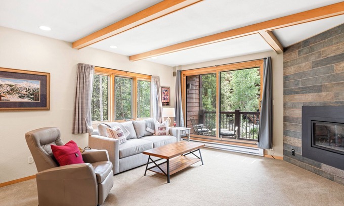 Historic District Condo | New! Downtown Studio!