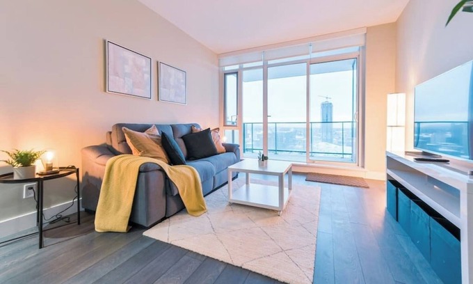 Victoria Park Condo | NEW! DT Views | UG Parking | Mins to Saddledome