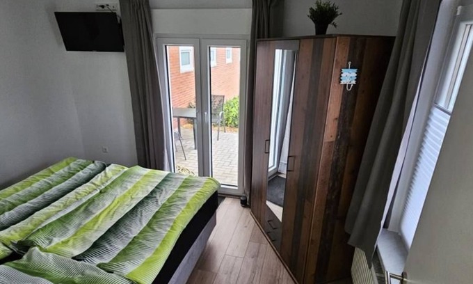 Ditzumerverlaat Apartment | NEW FeWo Wildgans 2 Bunde East Frisia