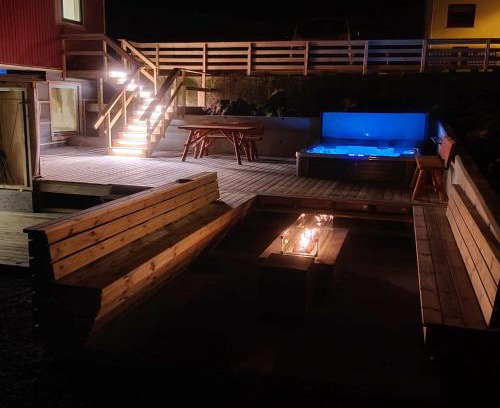 Faroe Islands Apartment | New flat with hot tub - No3