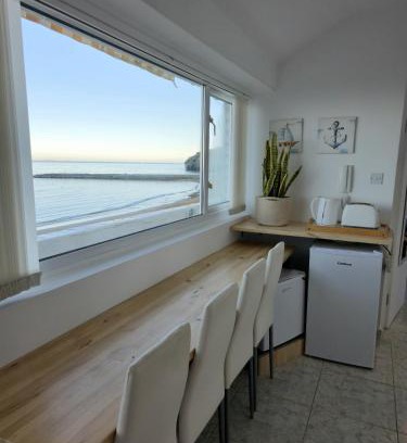 Gibraltar Apartment | New! Gibraltar Beachfront Apartment, Sleeps 3