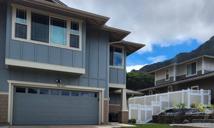 Makaha Valley House | NEW HOME in Private Community with Ocean/Mountain Views. 5 Min. Drive to Beach