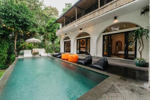 Cepaka Villa | NEW! Jungle Villa - 3BR Villa in North Seseh