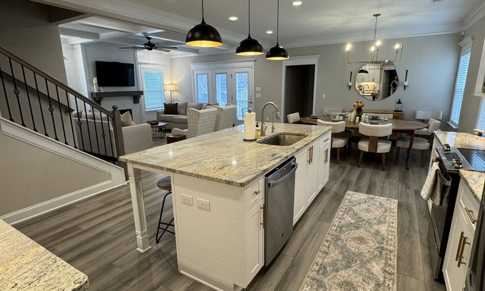 Lake Oconee House | NEW! Lake Oconee Masters Getaway with golfing amenities!