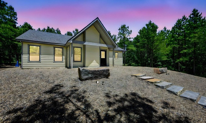 Pickens Cabin | New Listing! Secluded, Hot tub, Fire pit, Swings , ATV-trail access n& much more