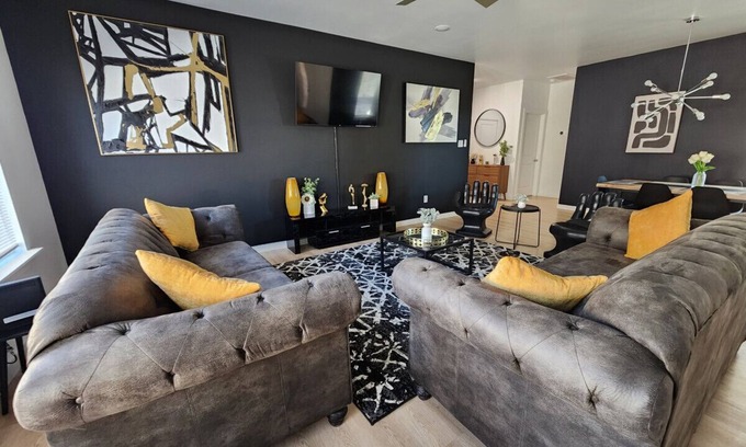 Lubbock House | new Lubbock property close to all the action.