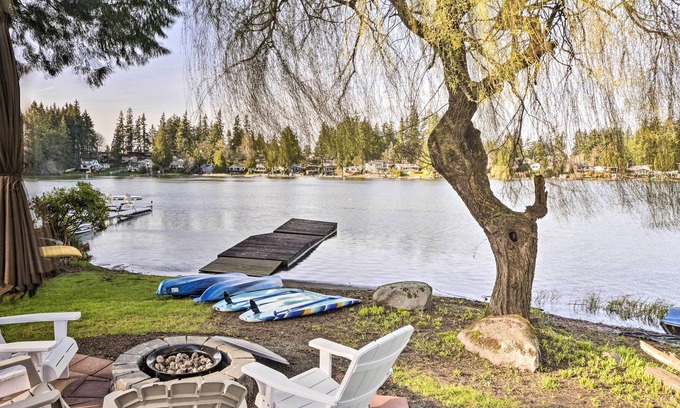 Federal Way House | NEW! Luxe Federal Way Retreat w/ Dock & Fire Pit!