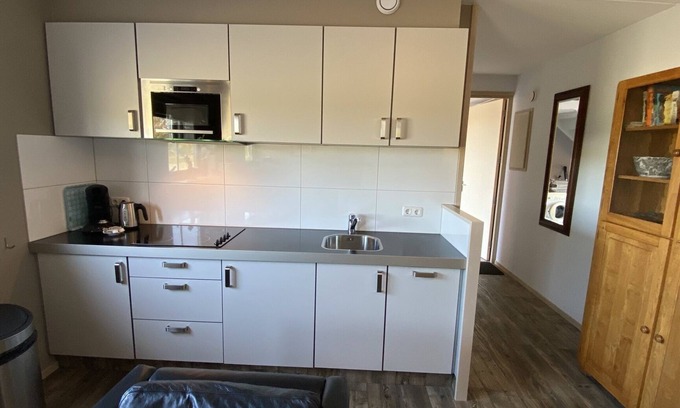 Serooskerke House | New! Luxurious four person holiday home in Serooskerke near Veerle in a quiet area.