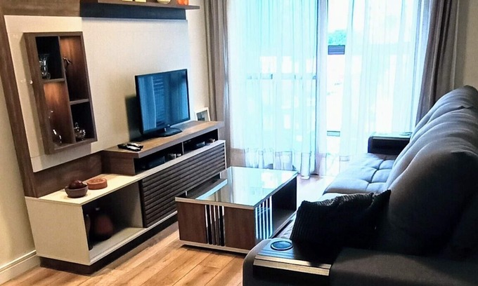 Vila Izabel Apartment | New luxury flat, 2 bedrooms, office, 92sqm, 2 bwc, free parking, barbecue place