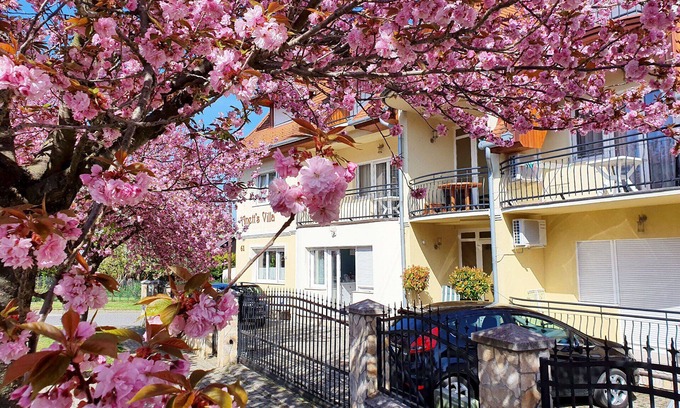 Heviz Apartment | New, modern apartments, bright, friendly and clean! Many regular guests.