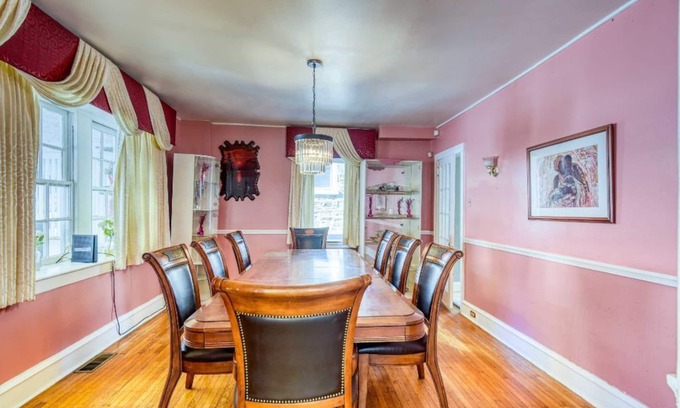 Upper Darby House | NEW! Philly Home in Upper Darby w/ Furnished Deck!