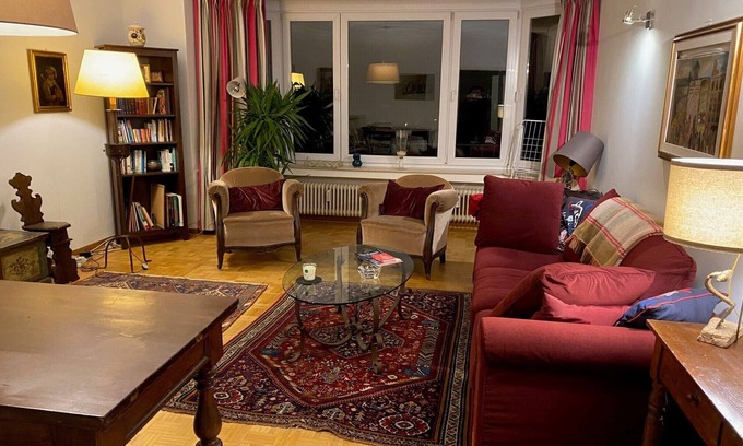 Watermael-Boitsfort Apartment | NEW! Spacious, bright 2-bedrm, Ixelles Solbosch, great amenities. 2-wk+ stays