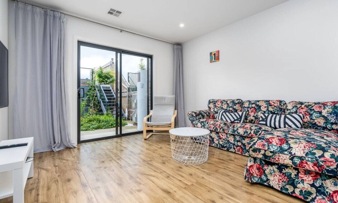 Lawson Apartment | New to VRBO: Light Filled 2BR/2BA Townhouse