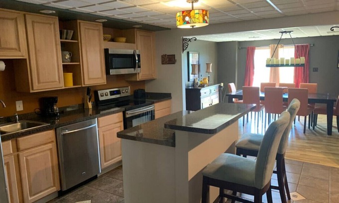 Sproul House | New townhouse with lots of space