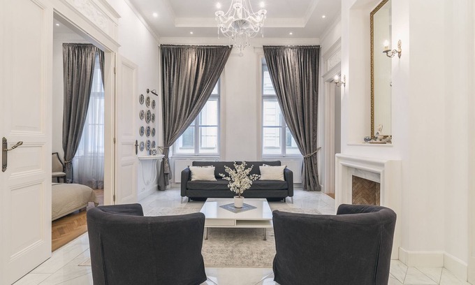 Terezvaros Apartment | New Ultra Luxurious Central 2 Bedroom apartment with AC by the Basilica