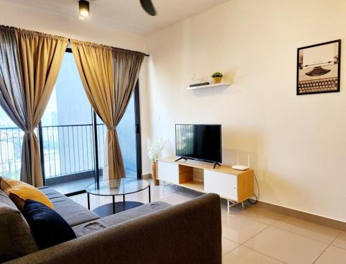 Kuala Lumpur Apartment | New Unit Kuchai Sentral 2bedroom WiFi Parking