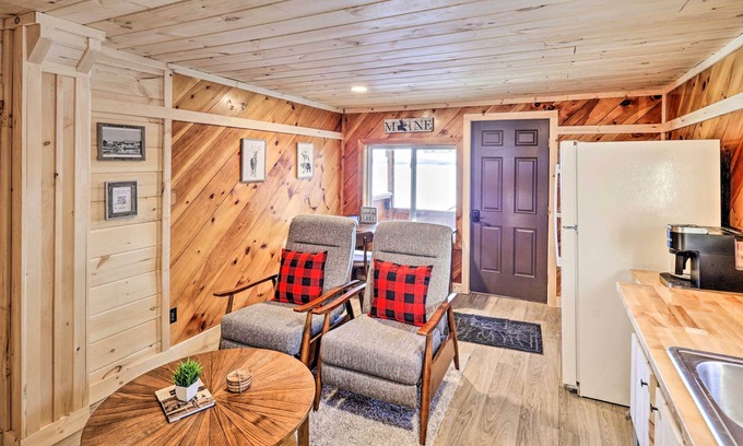 Northeast Somerset Apartment | NEW! Waterfront Studio Cabin w/ Private Fire Pit!