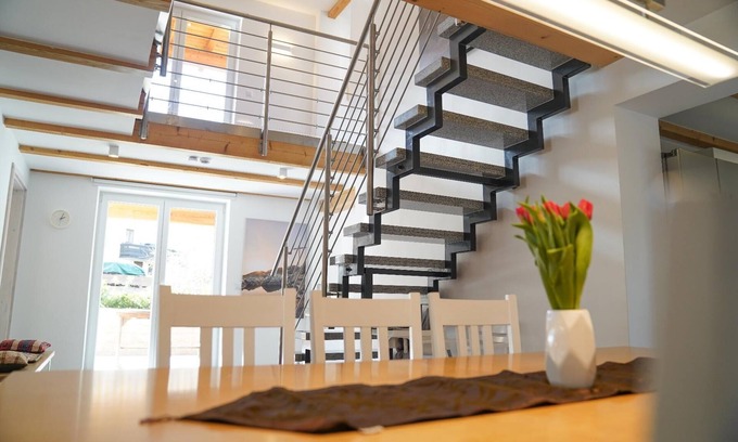 Regenhutte Apartment | Newly built loft with private outdoor seating area and balcony