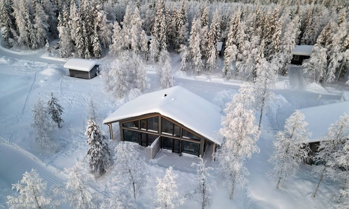 Yllasjarvi Cabin | Newly-build Miilu Cabin A1 at Ylläsjärvi lake