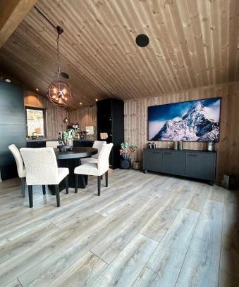 Kroderen House | Newly built cabin with stunning views on Norefjell