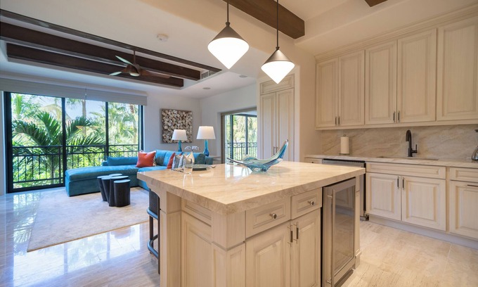 El Medano Ejidal Condo | NEWLY remodeled - 1 Bedroom Marina View - Best Location in Cabo!
