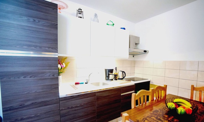 Split Apartment | Newly Renovated Apt Adria