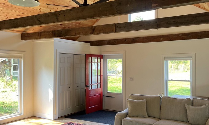 Jefferson Other | Newly Renovated Country Farmhouse. Great room, Large kitchen, Bright 3 bd/2.5 ba