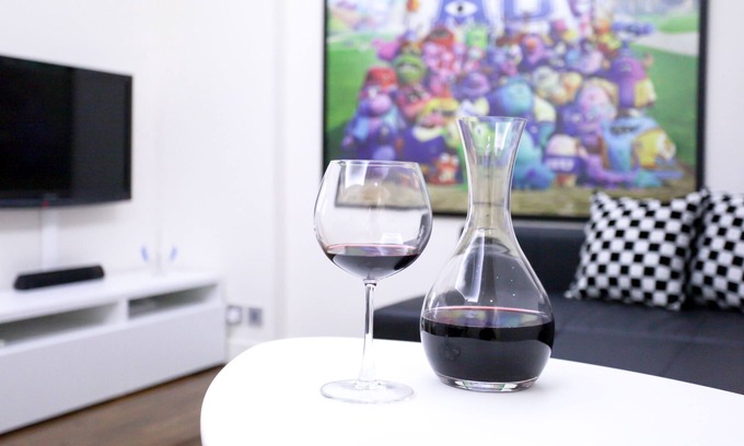 North Point Apartment | Newly renovated + Explore like local