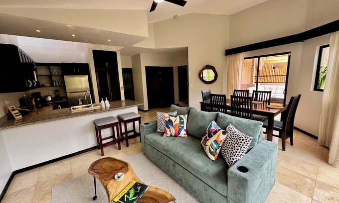 El Ocotal Condo | Newly Updated 2-bedroom condo in charming Playa Ocotal with AC, WiFi, 2 King bed